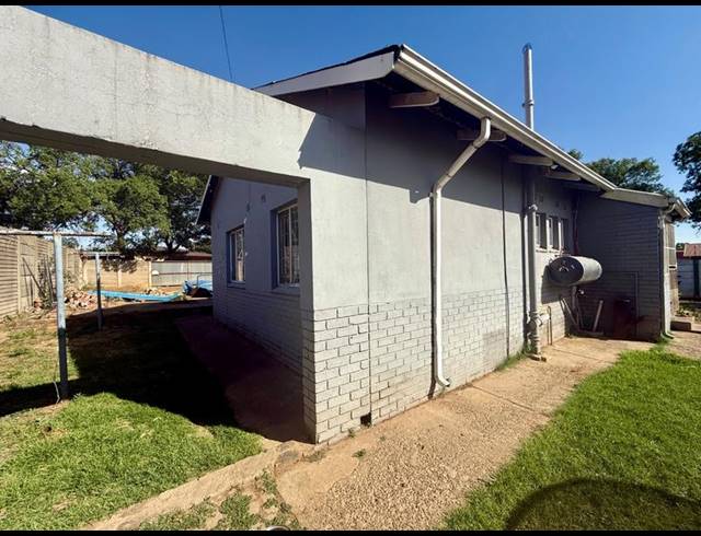 3 BEDROOM HOUSE FOR SALE IN VANDERBIJLPARK CW 6